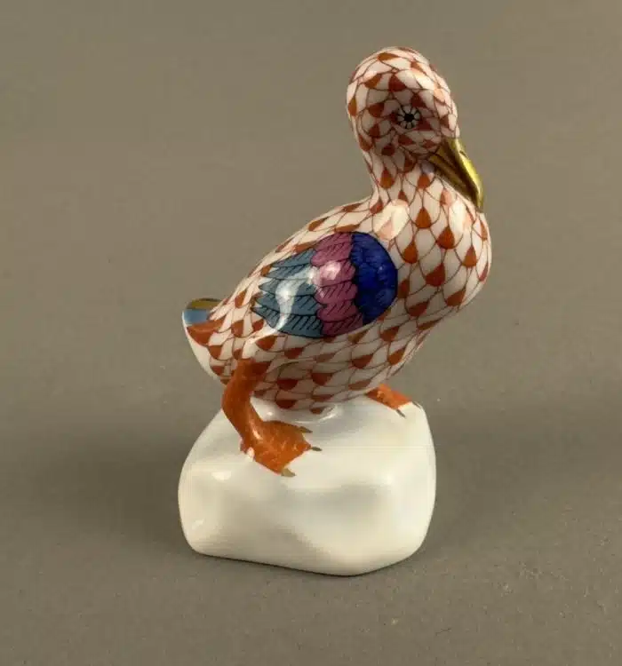 Ente, Herend, Porzellan, bunt und gold staffiert, Höhe 6,5 cm, blaue Marke – Bild 3