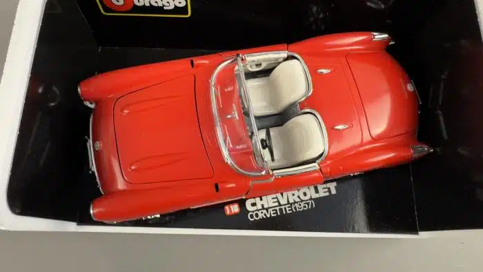 Burago Nr. 3024 Chevrolet Corvette 1957 – Bild 3