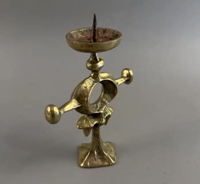 Heinz Goll - Messing . Brutalistischer Kerzenständer Ausführung Gießerei "Kurt Jesch" Bleiburg, H 20 cm – Bild 5