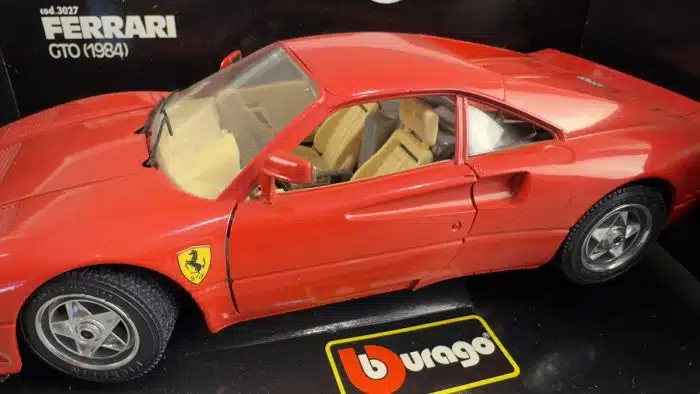 Burago 1:18 1984 Ferrari GTO. Made in Italy – Bild 4