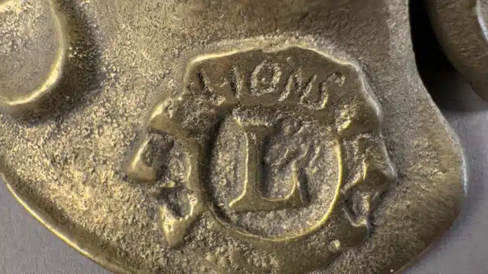Heinz Goll -  Messing Vase für den Lions Club - Ausführung Gießerei "Kurt Jesch" Bleiburg, H 30 cm – Bild 5