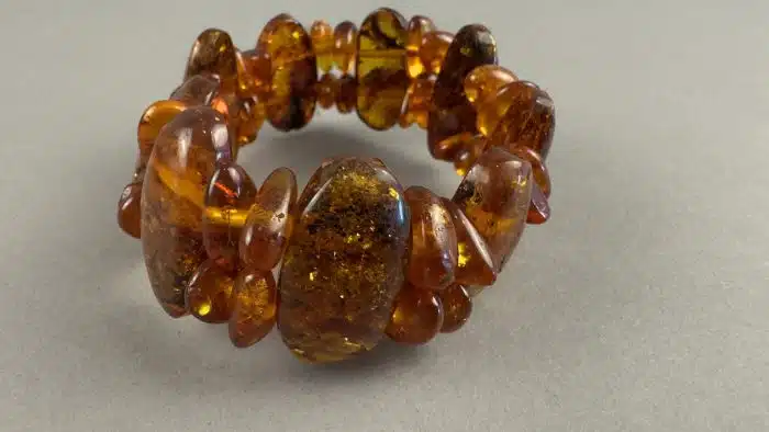 Schmuckkette mit Bernstein Elast-Armband – Bild 2