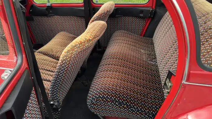 TRAUMSTÜCK !! Erstbesitz - Cabrio / Roadster - Ente - Citroën 2CV  Siehe Bilder und Video !! Wert lt. Marktbeobachtung 15.000 € - 18.000 € – Bild 18