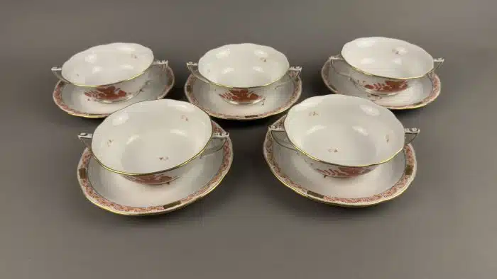 Herend - 5 gehenkelte Suppenschalen mit 5 Untertassen blaue Marke,  Dekor Apponyi Orange