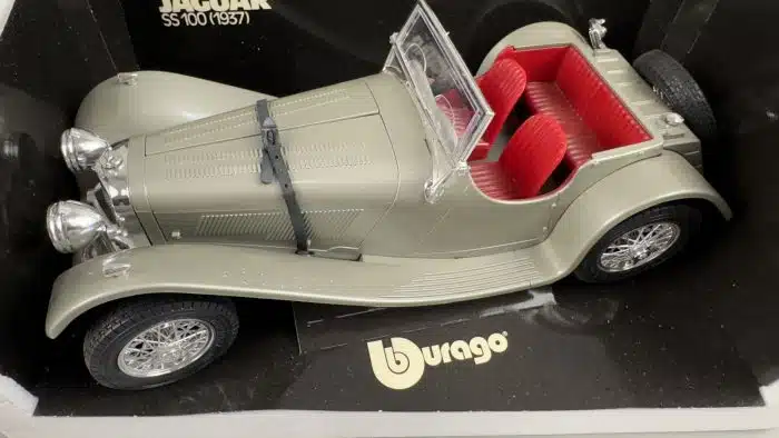Burago Jaguar SS100 1937 1:18 Druckguss Metall Modellauto – Bild 3