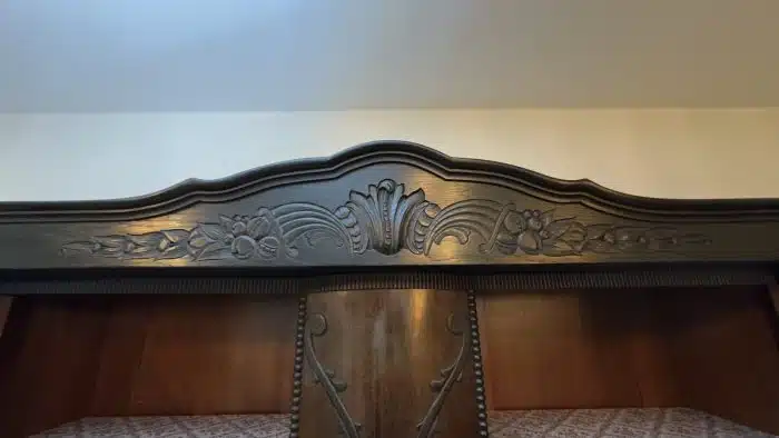 Jugendstil - Anrichte, Buffett, Kredenz schwarz gebeizt, Türen verglast, Marmorplatte,160x58 cm, H. 200 cm Schlüssel, – Bild 14