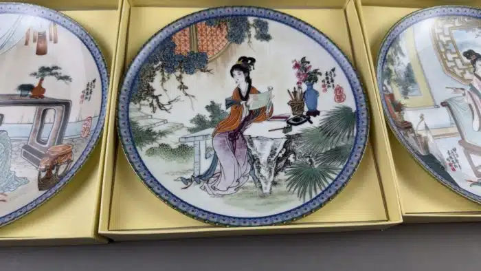 7 Stück Kaiserliches Jingdezhen-Porzellan – -dekorative Teller - 1988 - limitierte Auflage – Bild 7