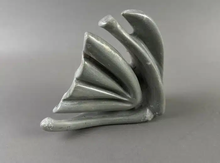 Steinskulptur mit Künstlermonogramm H 15cm – Bild 3