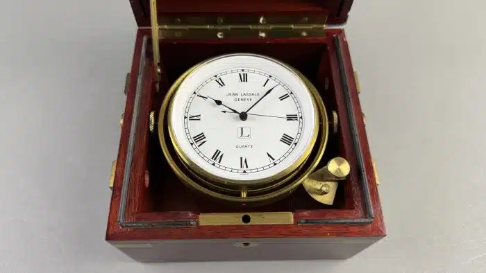 Seltener Marine - Chronometer von Jean Lassale Material Acajou, um 1970 Batteriebertrieben - Funktion gegeben - siehe Video – Bild 12