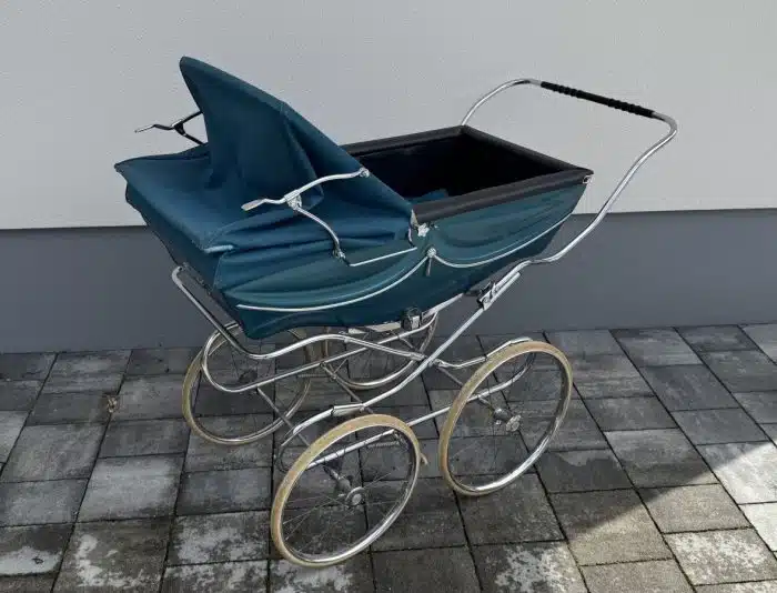 Antiker Wilson Kinderwagen England, 1950er Originalreifen guter Zustand – Bild 6