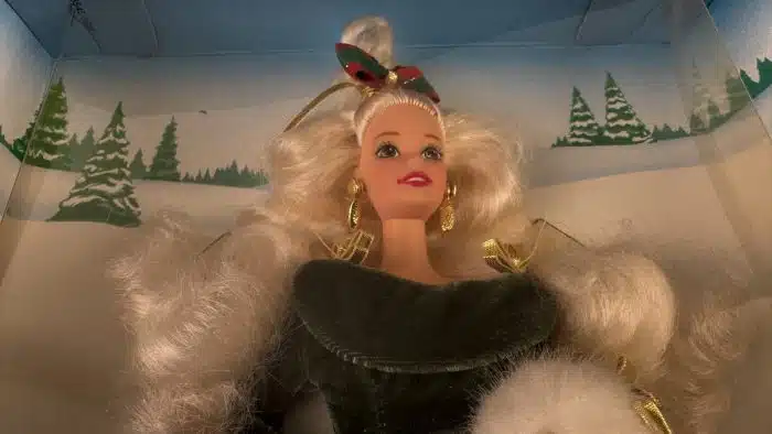 1994 Happy Holidays Special Edition Gala Barbie Doll OVP 13545 Mattel – Bild 3