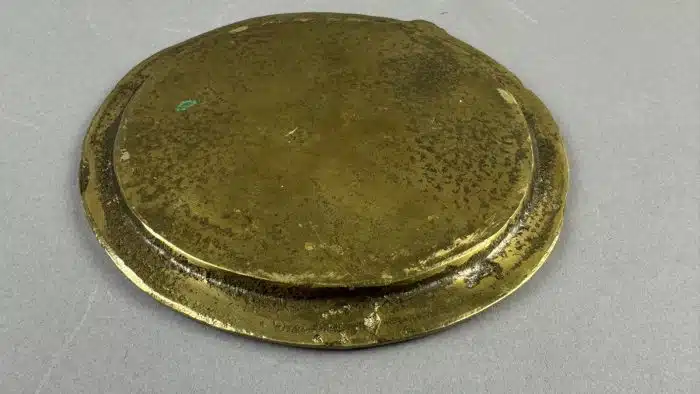 Heinz Goll -  Messing - Zierteller - Ausführung Gießerei "Kurt Jesch" Bleiburg, Dm.16 cm – Bild 3