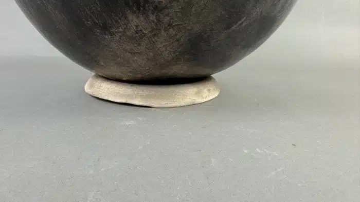 Große Designer Keramik Kugel mit Standring Dm. 30 cm – Bild 4