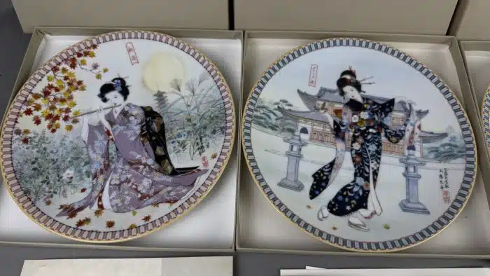 4 Japanische Geisha Teller Ketszusan Kiln von Yoshiharu Kotach OVP und Zertifikat – Bild 2