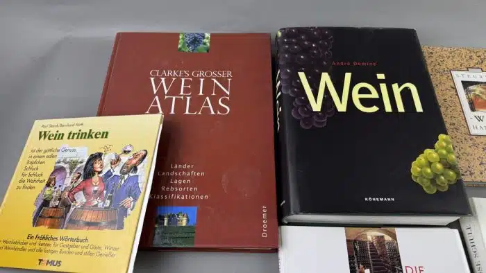 Großer Posten Wein und Bierbücher – Bild 2