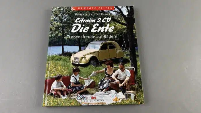 TRAUMSTÜCK !! Erstbesitz - Cabrio / Roadster - Ente - Citroën 2CV  Siehe Bilder und Video !! Wert lt. Marktbeobachtung 15.000 € - 18.000 € – Bild 48