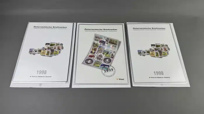 Jahresmappe Jahresausgaben Briefmarken Österreich 2x 1998 1999