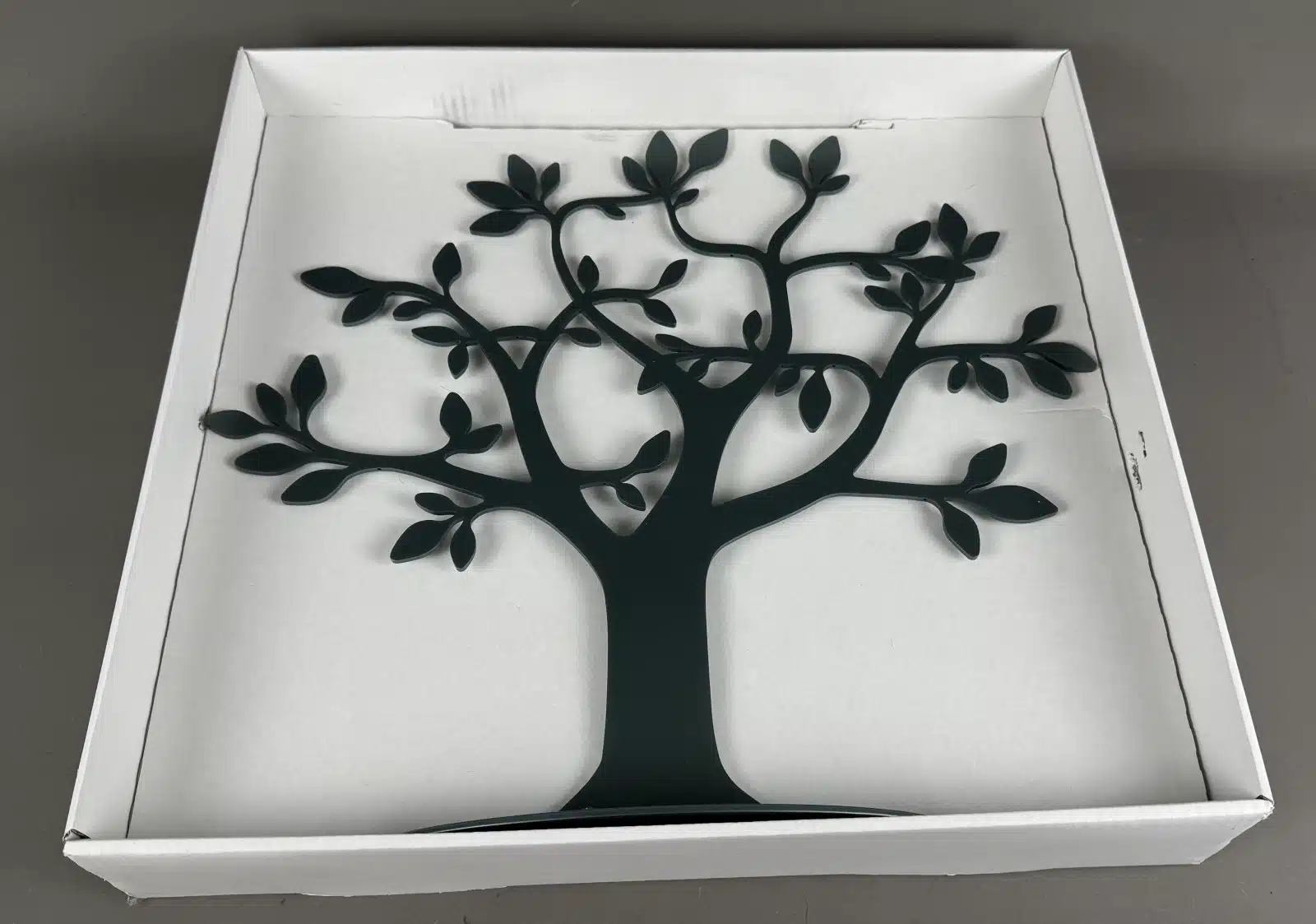 Swarovski Kristallfiguren "Vögel + Baum". Alles neu und originalverpackt, 12 Vögel in originaler Verpackung und ein großer Baum, Swarovski Crystal Tropical Birds And Paradise Tree, Baum ist dunkelgrün lackiert und dient als Display für die verschiedenen farbigen tropischen Vögel. siehe Bilder !! – Bild 8