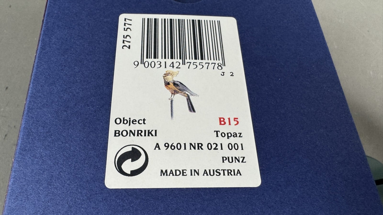 Swarovski Kristallfiguren "Vögel + Baum". Alles neu und originalverpackt, 12 Vögel in originaler Verpackung und ein großer Baum, Swarovski Crystal Tropical Birds And Paradise Tree, Baum ist dunkelgrün lackiert und dient als Display für die verschiedenen farbigen tropischen Vögel. siehe Bilder !! – Bild 58